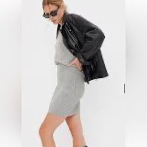 Gap Cashsoft Sweater Mini Skirt- NWT- Heather Grey- Size MEDIUM Tall